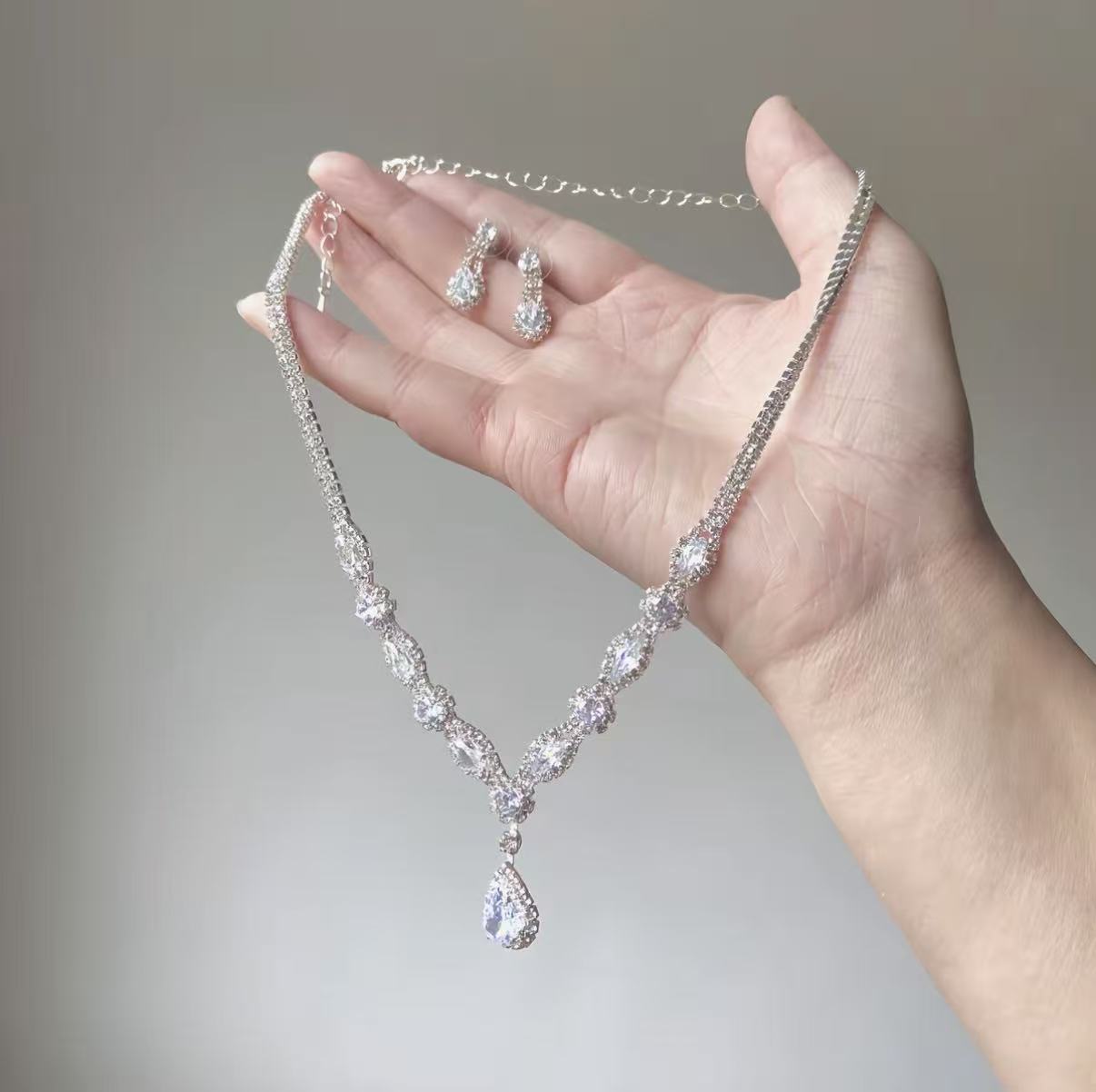 Crystal silver jewelry